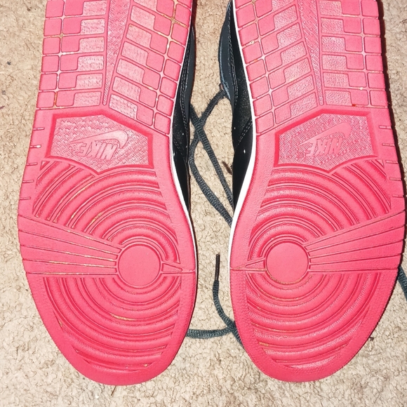 Bred Jordan 1 flight 4 - Picture 5 of 6